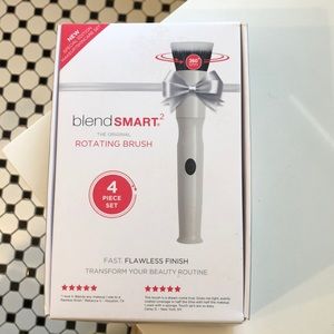 Blendsmart Rotating Makeup and Skincare Brush